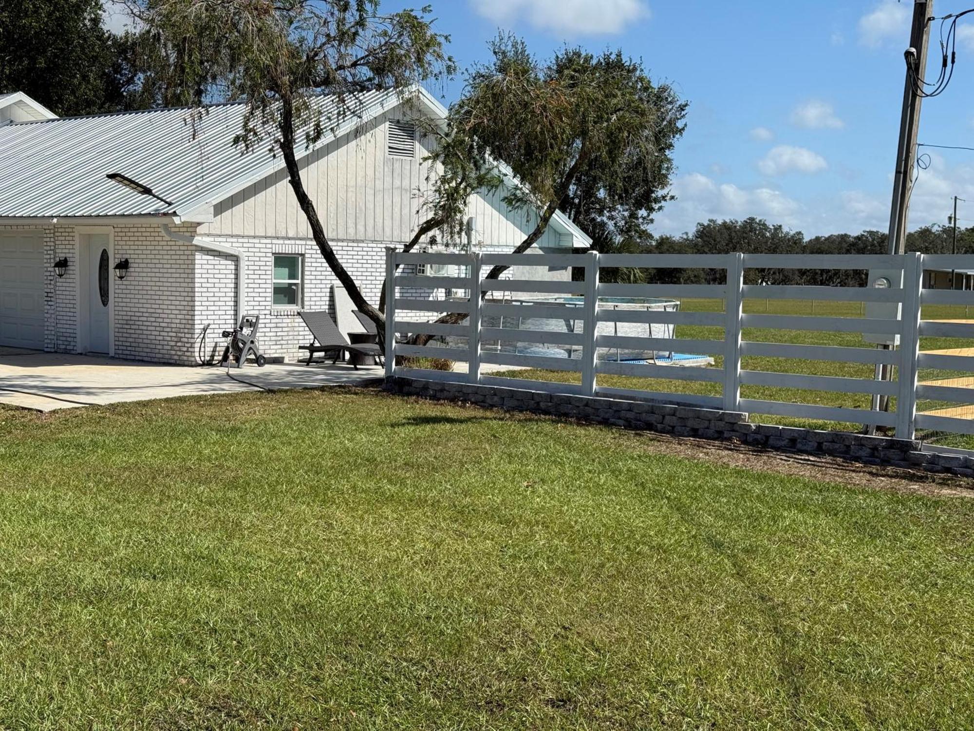 Studio B Polk City Exterior photo